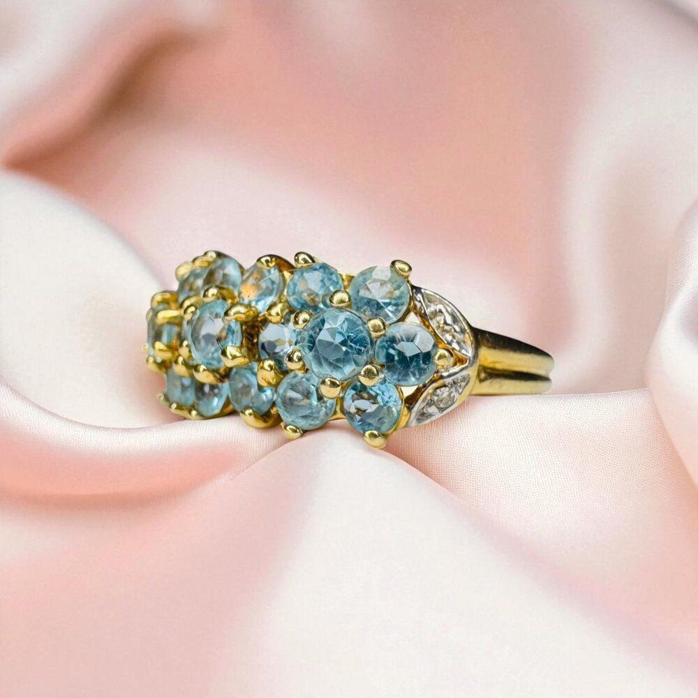 VINTAGE- 10K Gold Swiss Blue Topaz & Diamond Ring- 1.5CT T.W. -Size 7- 2.2g - Picture 8 of 16
